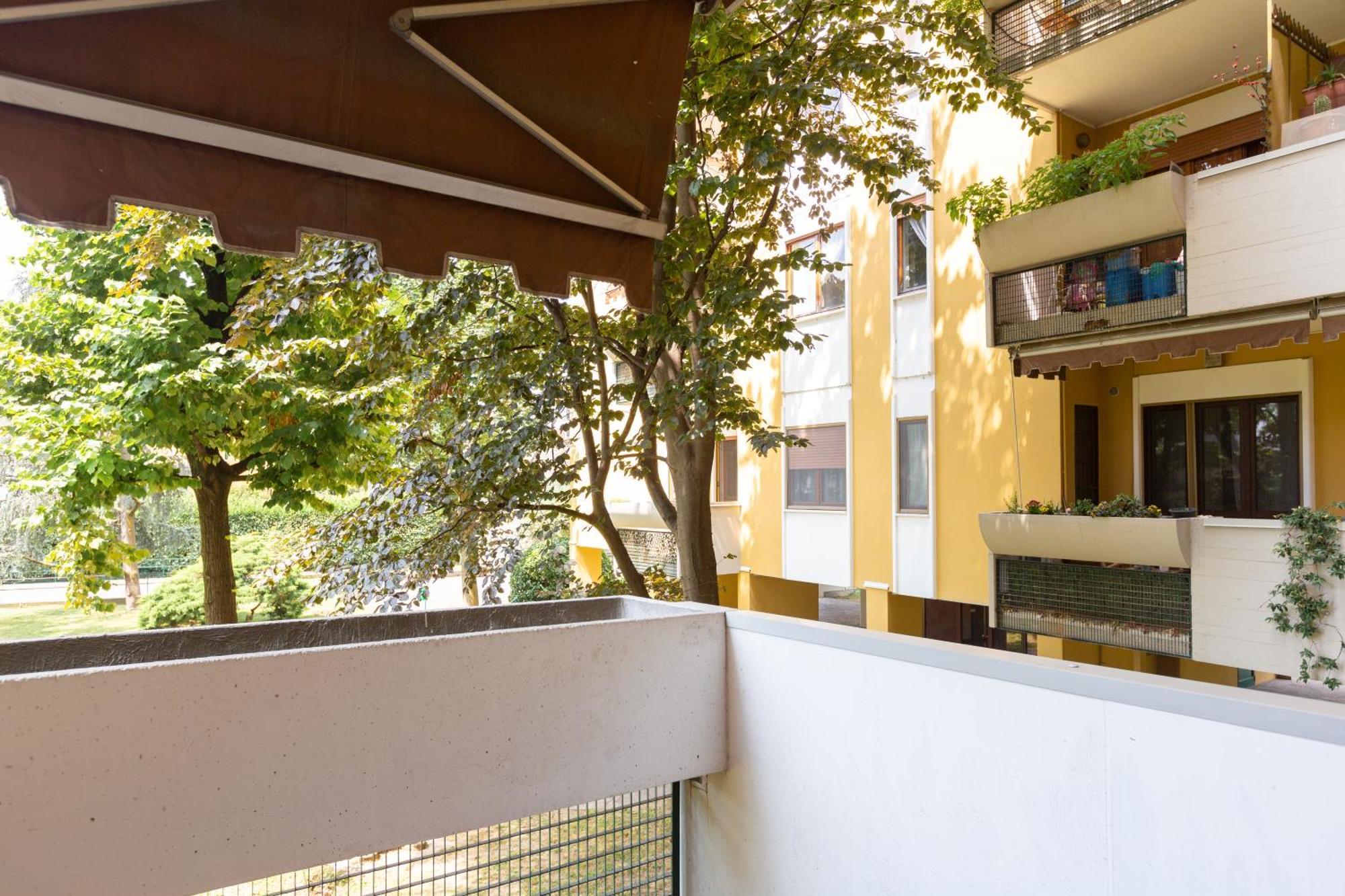 Tosi 11 - Exclusive Apartment Milan Exterior photo